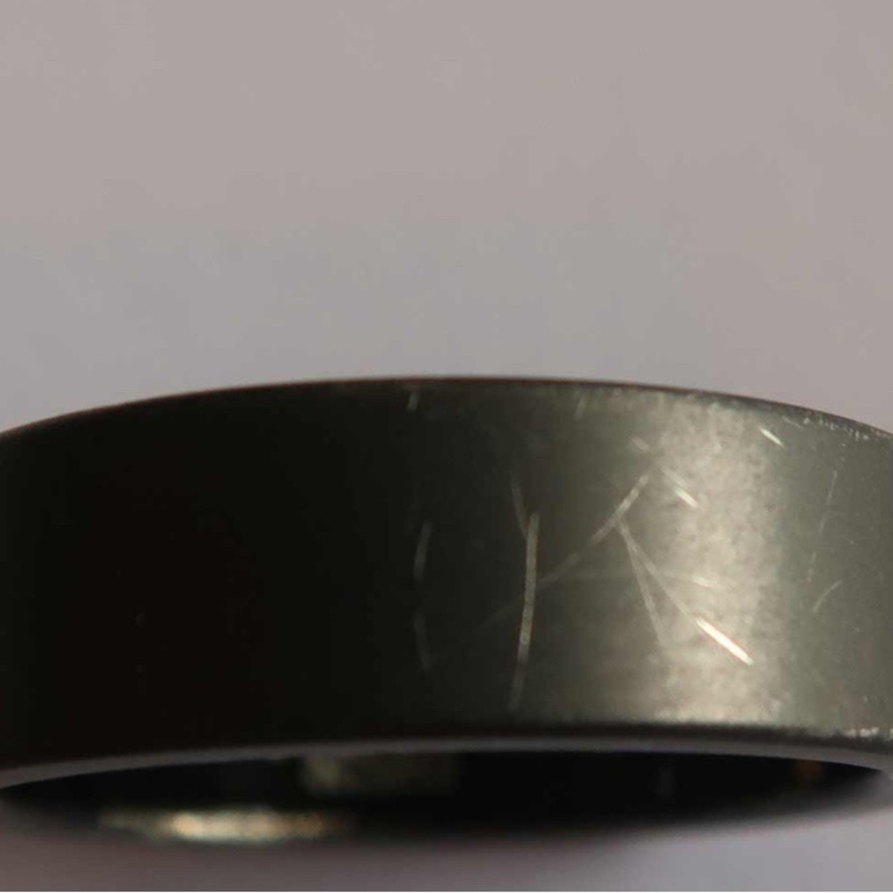 Oura Charcoal Ring 4